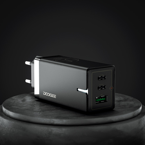 Сетевое зарядное устройства Doogee 65W GaN Fast Charger